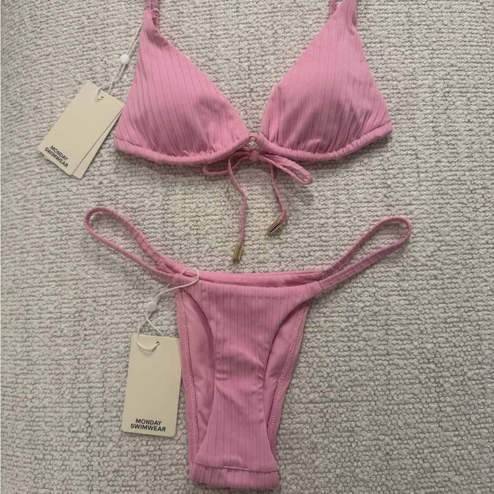 Monday Swimwear Cherry Blossom Pink Ribbed Bikini Size P